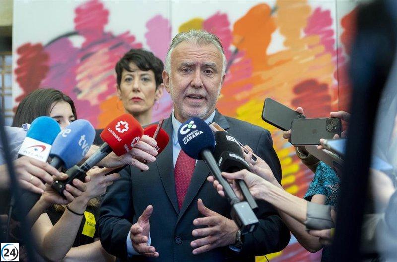 El Gobierno finaliza la reforma de traslado de menores migrantes solos y Canarias urge su puesta en marcha antes del verano.