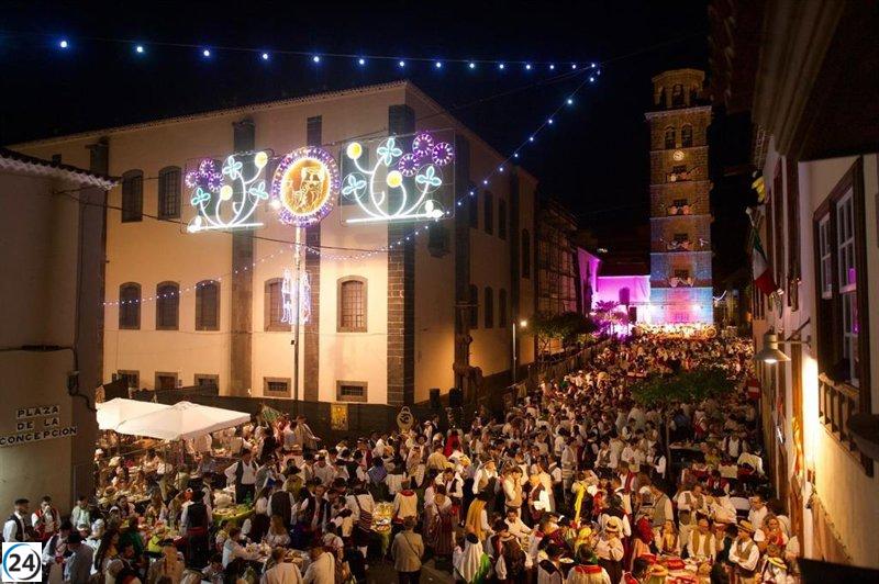 Gran afluencia en el tradicional Baile de Magos de San Benito: supera las 10.000 personas.