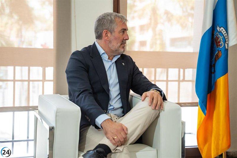 Clavijo elogia la diplomacia de Sánchez en África, pero pide más énfasis en la cooperación y el desarrollo.