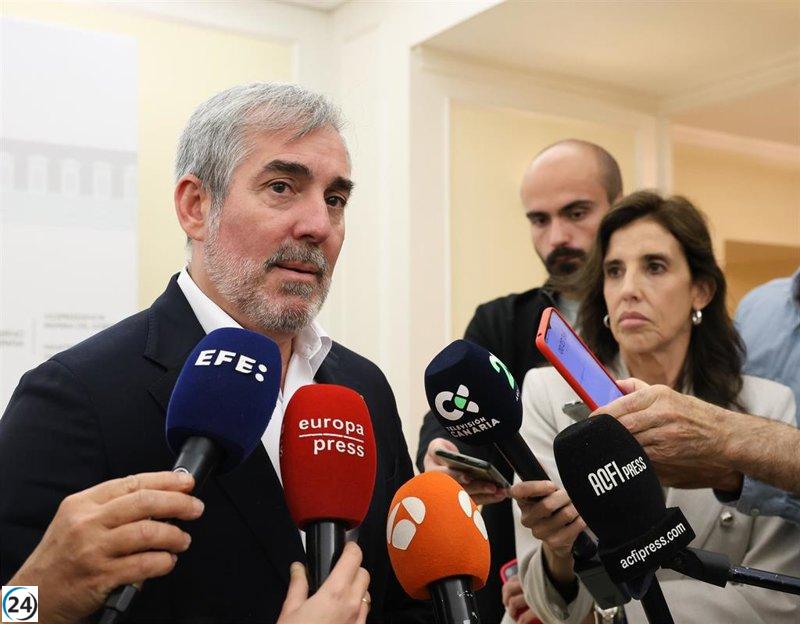 Clavijo insta al Gobierno a no descuidar la crisis migratoria en Canarias tras la DANA.