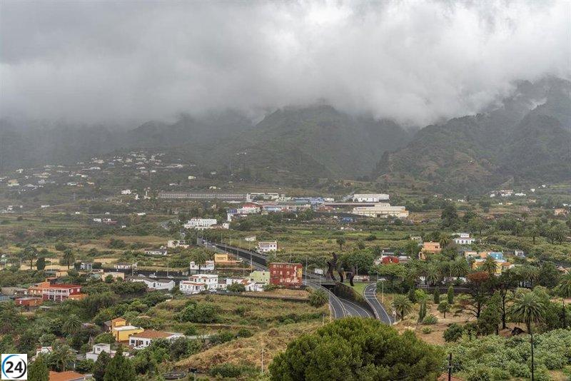 Canarias tendrá cielos despejados este lunes, aunque podrían registrarse algunas lluvias ligeras en las islas del oeste durante la tarde.
