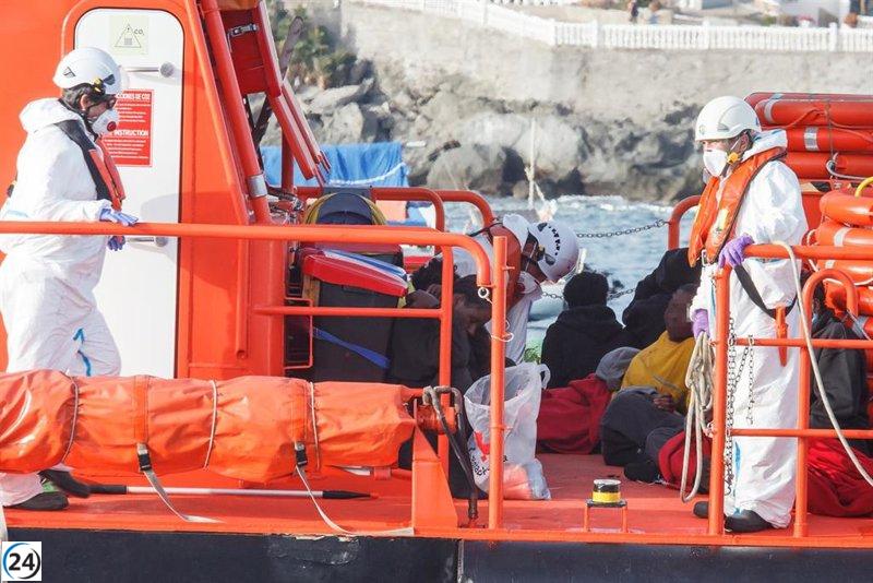 Rescate en Gran Canaria: encuentran un cayuco con 70 migrantes cerca de Mogán.