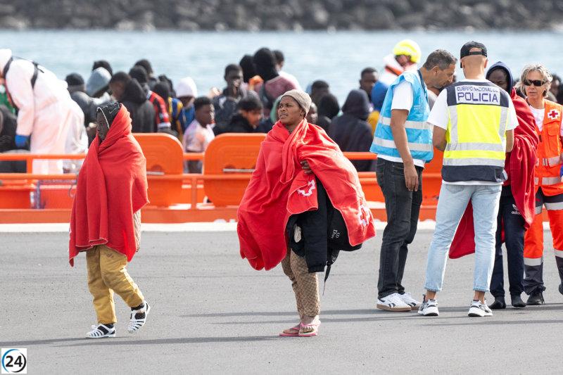 El Tribunal Constitucional decidirá la próxima semana sobre el recurso del Gobierno contra el protocolo canario para la atención de menores migrantes.