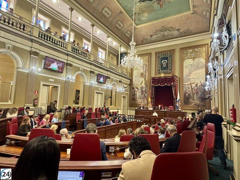 Parlamento aprueba avanzar en la ley de alquiler turístico al desestimar enmiendas de PSOE y Vox.