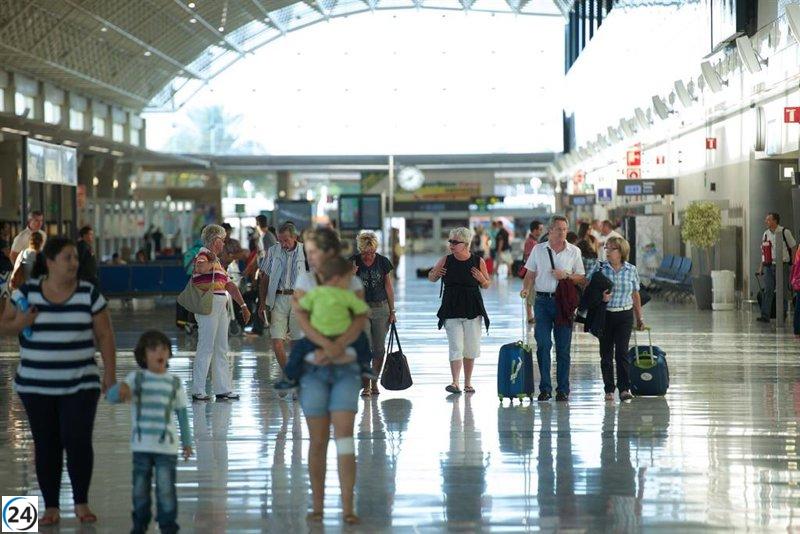 Los aeropuertos de La Palma y Fuerteventura extenderán su horario hasta las 23:00 a partir del 1 de noviembre.