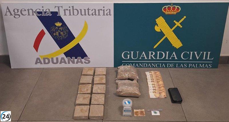 Aprehenden a pasajero en Gran Canaria con más de seis kilos de heroína en su maleta.