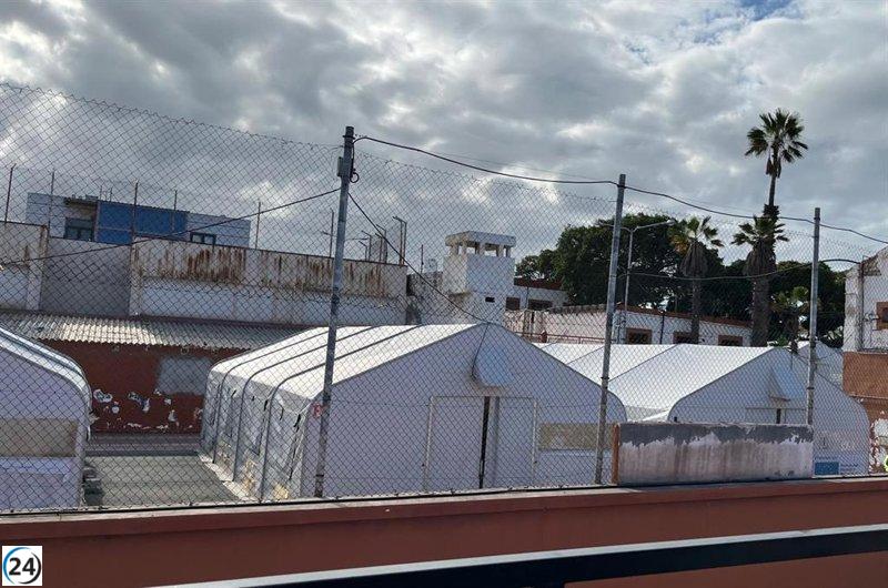 CC enfatiza que el centro 'Canarias 50' debe funcionar únicamente como un punto de paso para menores migrantes.