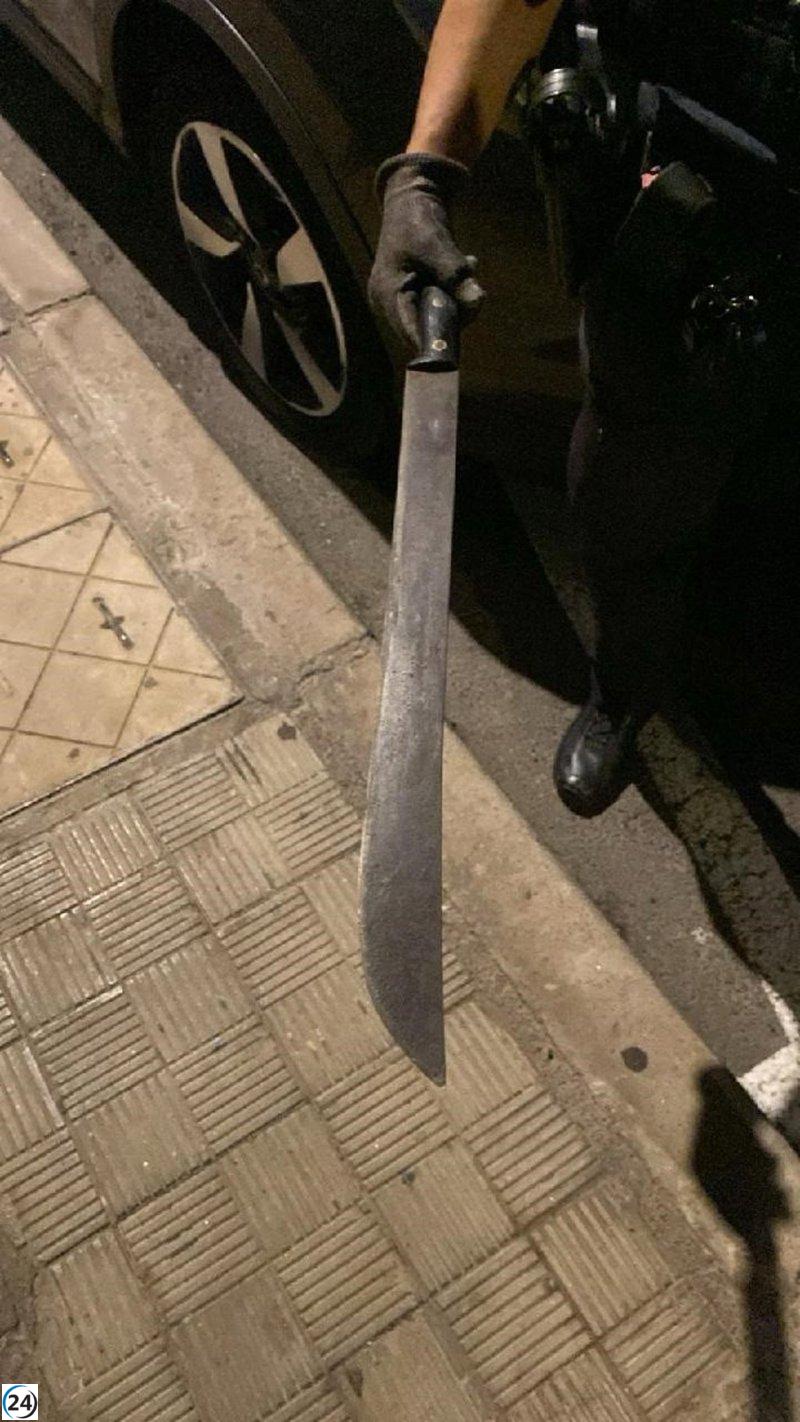 Arrestado en Santa Cruz de Tenerife por agredir con un machete a su madre.