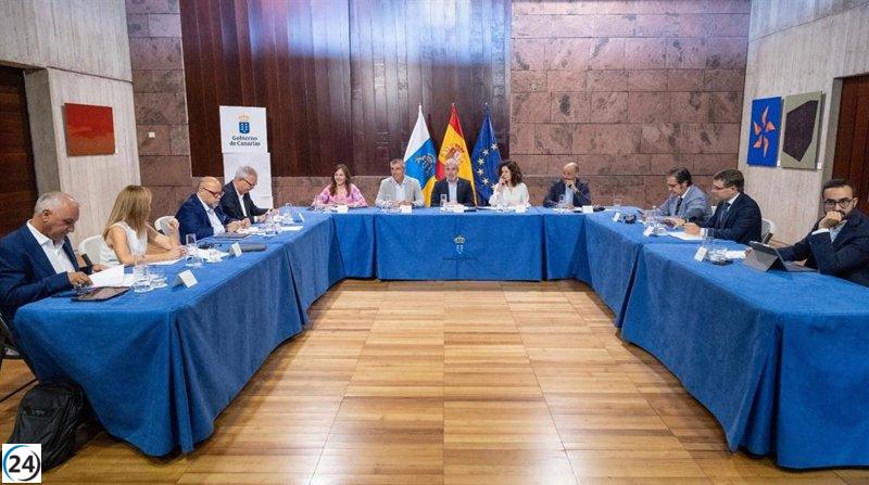 Canarias se opone a la condonación de deuda a las comunidades y se prepara para una contienda legal y política.