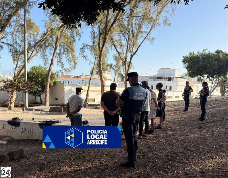 Aumenta la vigilancia policial en Arrecife para combatir el narcotráfico entre los jóvenes.