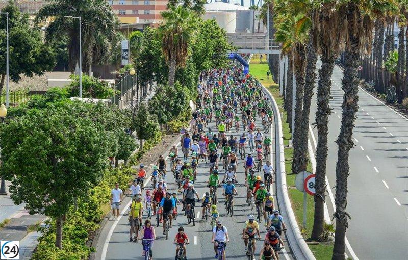 Las Palmas conmemora la Fiesta de la Bici este domingo con un plan de tráfico especial.