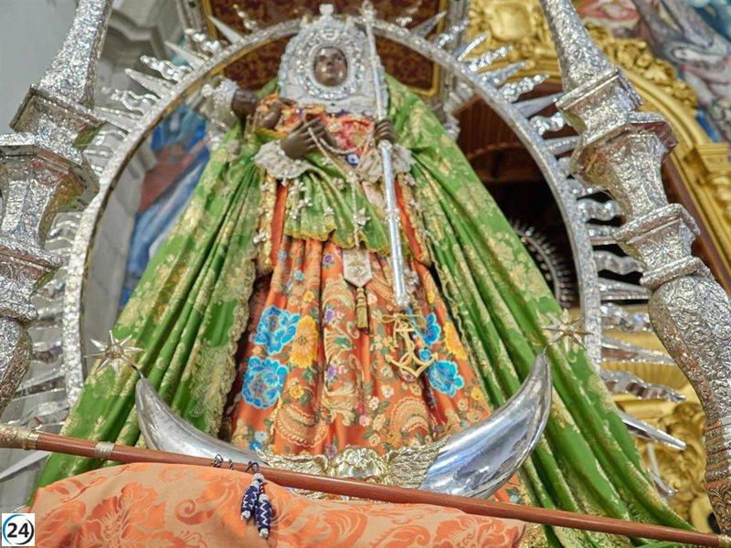 Regreso triunfal de la Virgen de Candelaria a Santa Cruz tras siete años, acompañada por cientos de peregrinos.