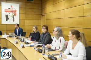 Canarias y varias comunidades reclaman más fondos para asegurar plazas para menores trasladados.