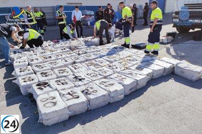 Detienen a 4 personas tras intervenir un velero con 2.500 kilogramos de cocaína que tenía como destino Canarias
