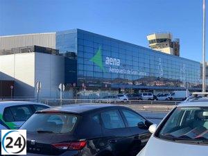 La mayor cantidad de vuelos en Semana Santa se registra este sábado en los aeropuertos canarios, alcanzando los 1.417 vuelos.