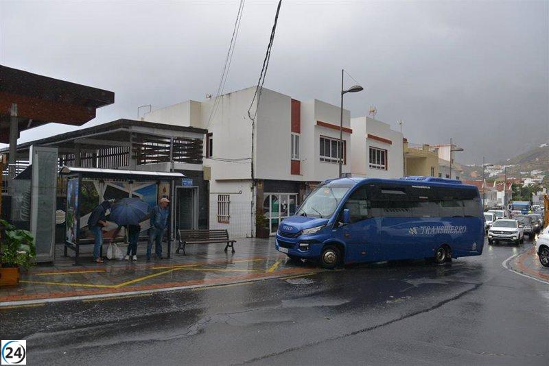 La borrasca Óscar causa daños en Canarias en las últimas horas.