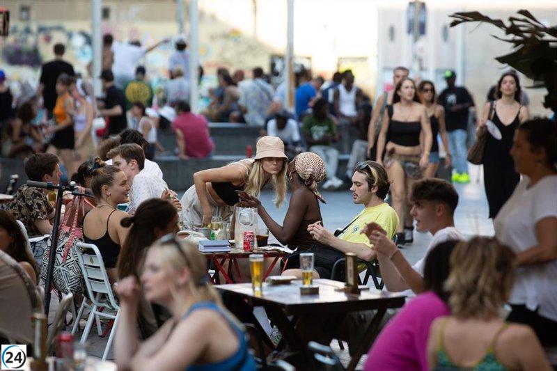 Sector servicios en Canarias experimenta un aumento del 3,2% en ventas en mayo