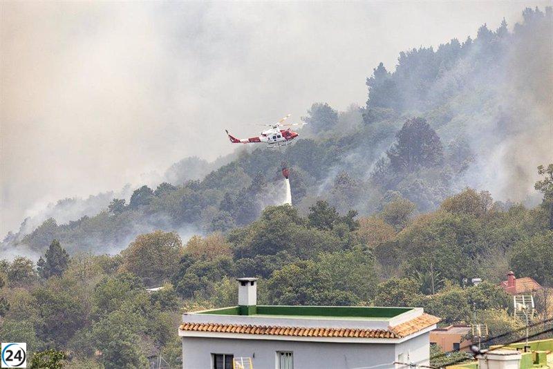 El brutal incendio en Tenerife amenaza núcleos poblacionales mientras se destruyen miles de hectáreas.