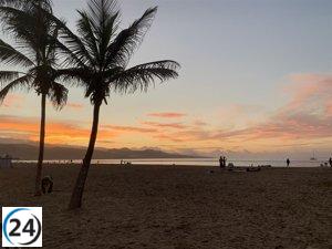 Zona de baño de Reina Isabel en Playa de Las Canteras cerrada debido a aumento inusual de contaminación E. coli