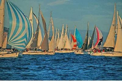 La regata de La Ruta de La Sal une Barcelona e Ibiza