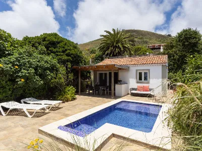 La mejor selección de casas adosadas para unas vacaciones en grupo en Canarias