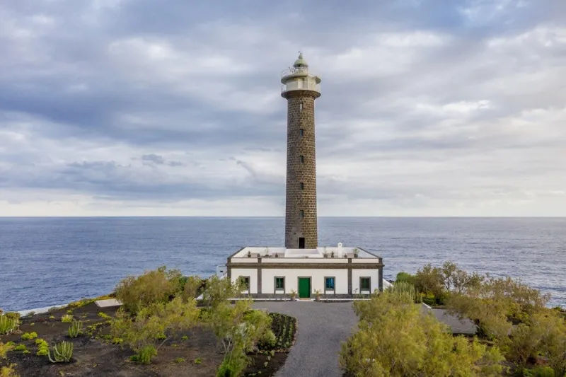 Alojamiento en un faro en Canarias, una experiencia única